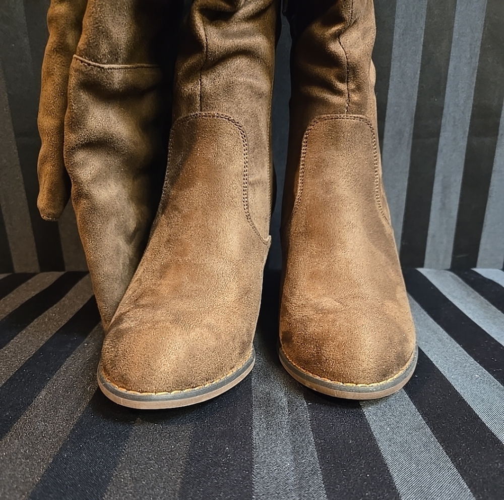 Journee Collection Women US 7 Or 10 Kaison Thigh High Boots Faux Suede Chocolate - Picture 4 of 16